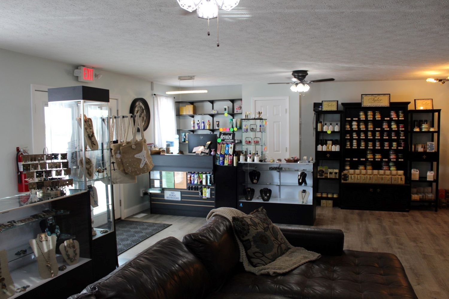 16258 Pittsburg Rd, Pittsburg, IL 62974